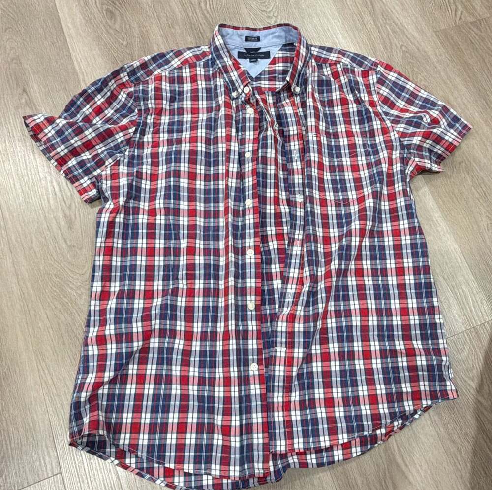 Tommy Hilfiger Short Sleeve Button Down Shirt Size XL Plaid